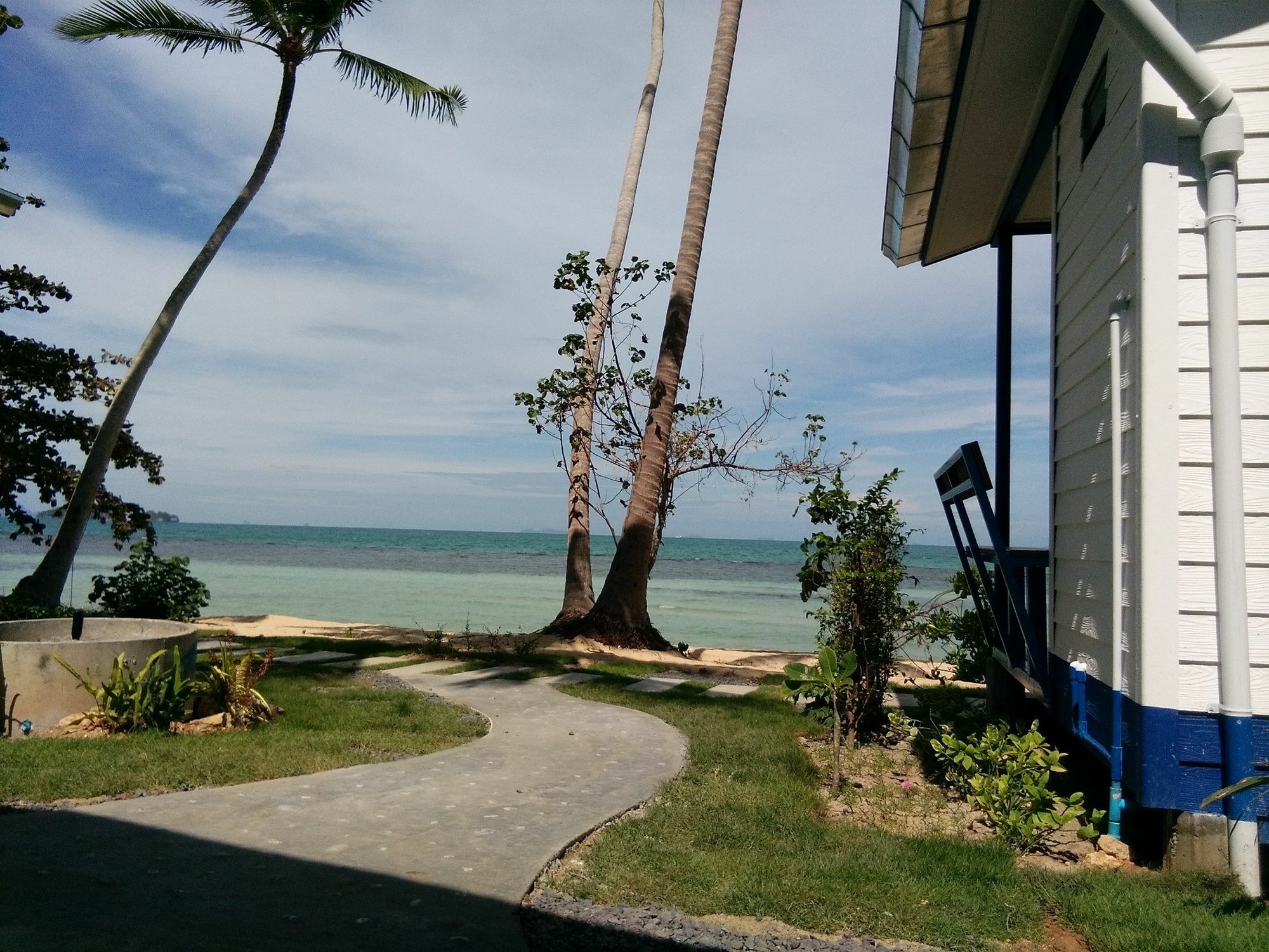 I Talay Beach Bar & Cottage Taling Ngam ภายนอก รูปภาพ